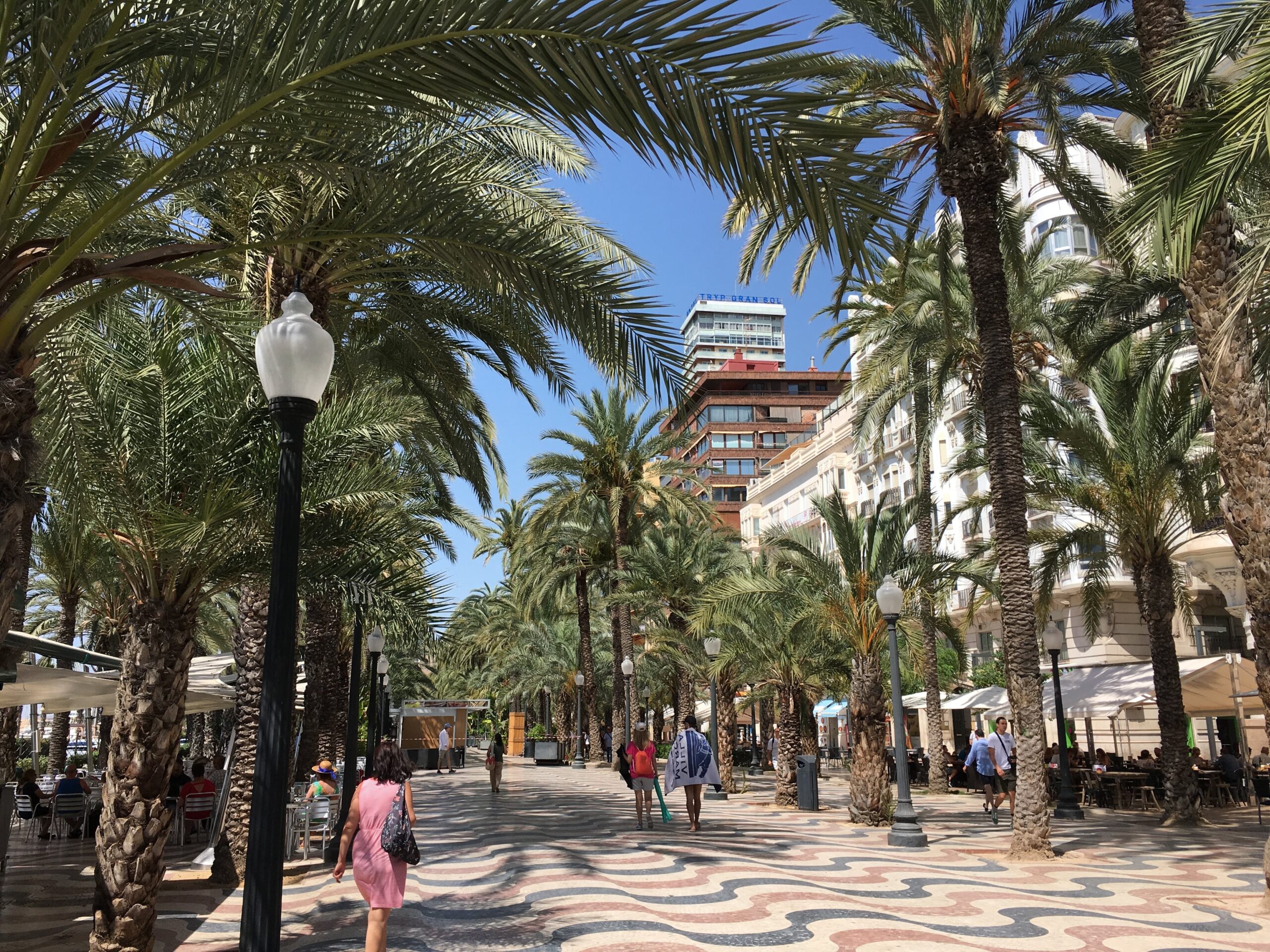 Wie lange dauert die Fährfahrt von Alicante nach Tabarca?